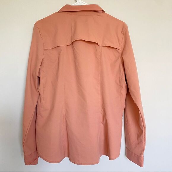 REI Saraha Travel Hiking Shirt with Multiple Zippered Pockets Salmon Size Large - Picture 5 of 10